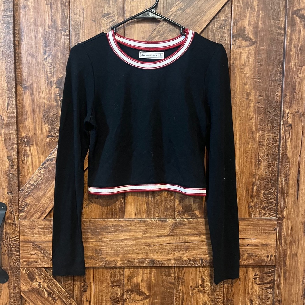 Abercrombie & Fitch Black Long Sleeve Crop Top Red White Trim Women's Size Large